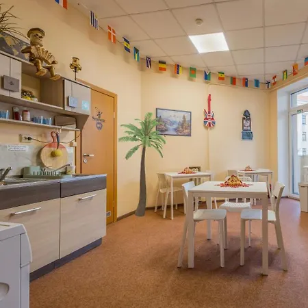 Center Nakvynės namai Kaunas